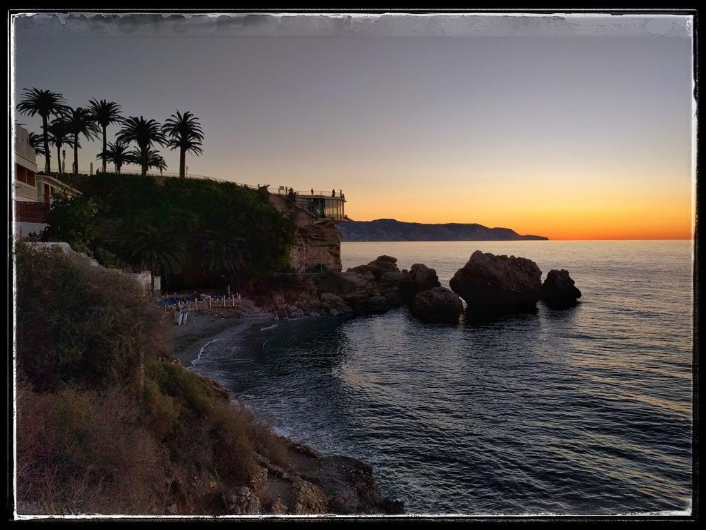 Hostal Andalucia Nerja Exterior foto